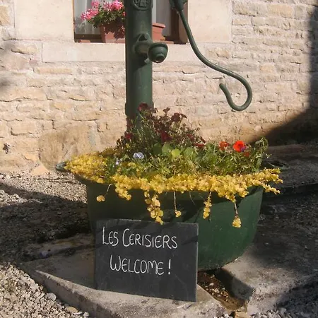 Les Cerisiers *