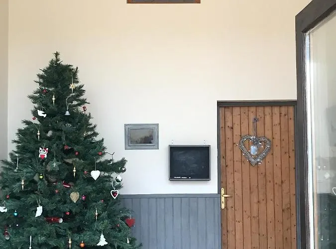 Les Cerisiers Gites بيت للعطل Lezay