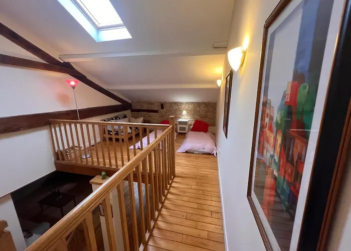 Les Cerisiers Gites *