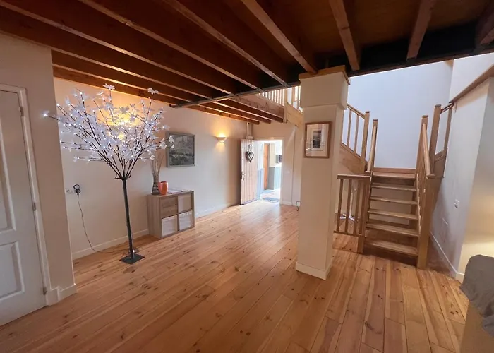 Les Cerisiers Gites * Lezay