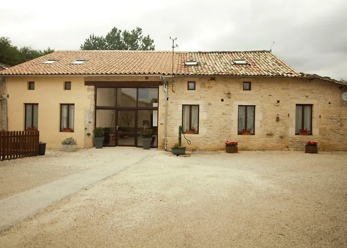 بيت للعطل Les Cerisiers Gites *